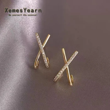 2021 Nový Dizajn Kovových Zirkón Cross X Zlato Farebné Náušnice Pre Ženu Elegantné Príslušenstvo Pre Kórejský Módne Šperky Strany Dievčatá