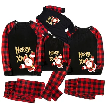 Kvalita New Cute Santa Tlač Pyžamá pre Rodinu Vianočné Pyžamo Nastaviť Červenú Kocku Patchwork oblečenie pre voľný čas Maminku a Mňa Nový Rok Oblečenie