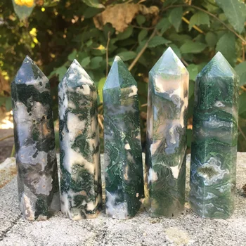 prírodné kryštály liečivé kamene prútik drahokam druzy moss achát crystal miesto veže na ozdobu